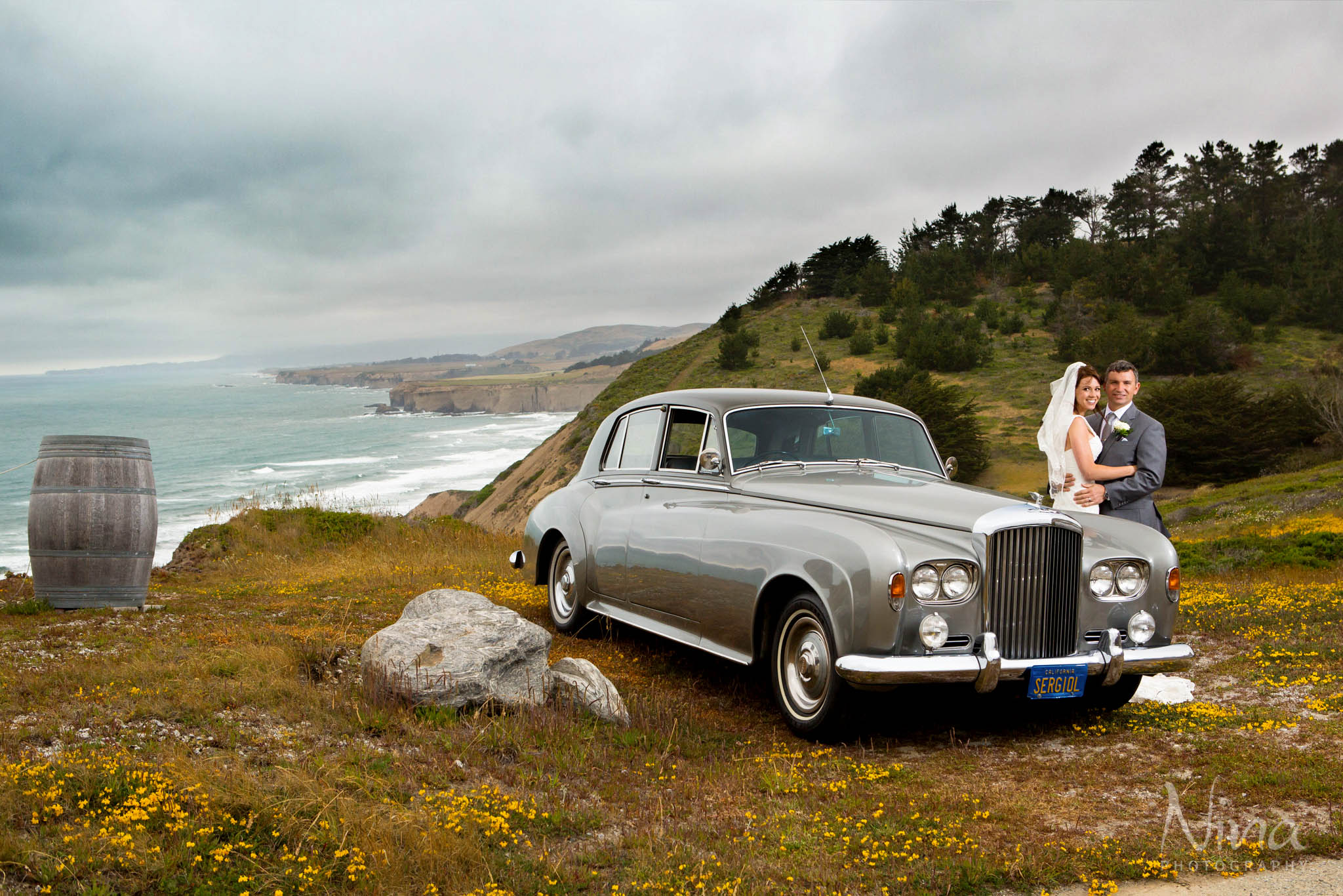 bride groom car Bentley ocean portrait photography